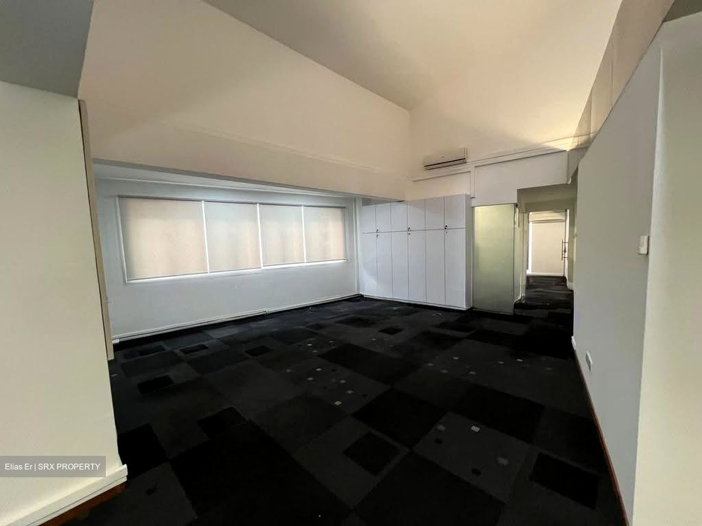 Boat Quay Conservation Area (D1), Office #633701841